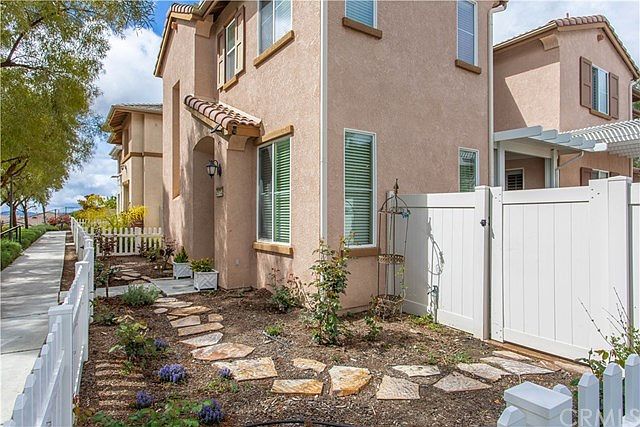 1st image of 35732 Madia Ln