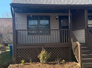 228 Adams Ln, Boone, NC 28607