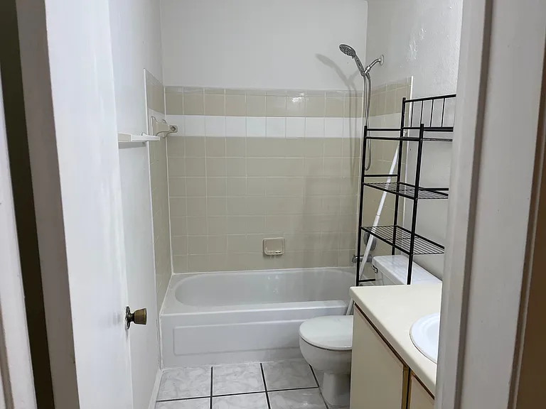 3016 Parkway Blvd #2B — Photo 7