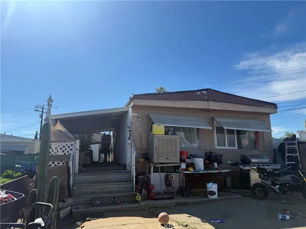 548 Bond Dr, Perris, CA 92570