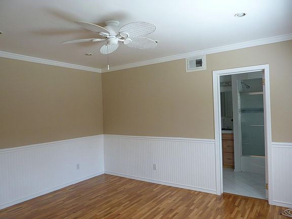 5th image of 4545 Vineland Ave APT 2