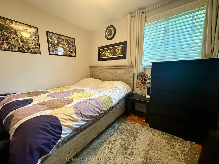 906 Cecylia Ct — Photo 17