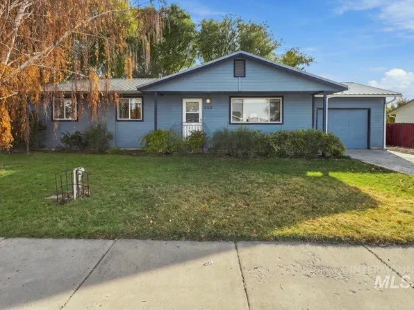 308 Walnut St, New Plymouth, ID 83655
