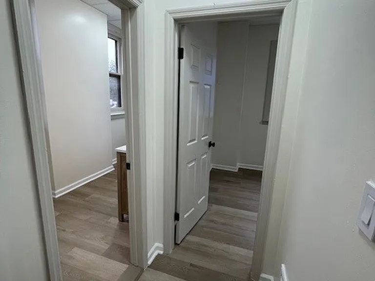 110 Hamilton St — Photo 6