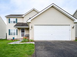 17 Lianne Dr, Rochester, NY 14626