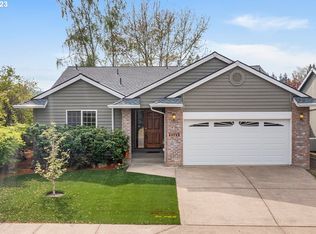 20725 SW Trails End Dr, Sherwood, OR 97140