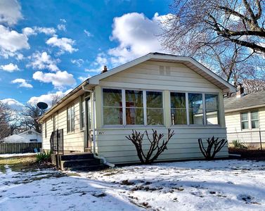 821 W Marion St, Mishawaka, IN, 46545