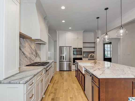 4th image of 101 McMullen Ln