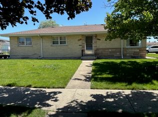 8444 W Betty Ter, Niles, IL