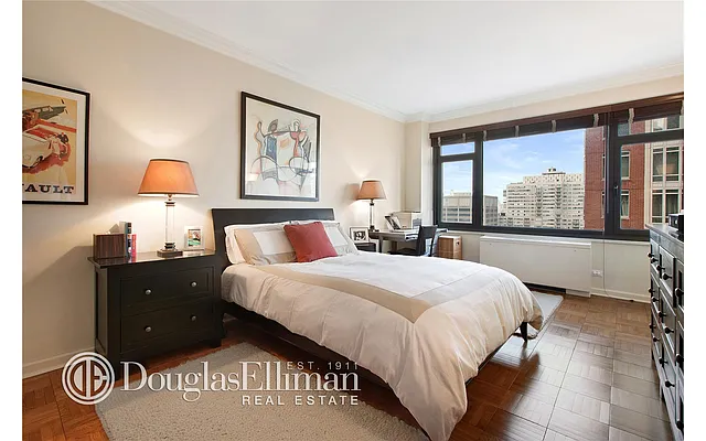Sold by Douglas Elliman | media 16