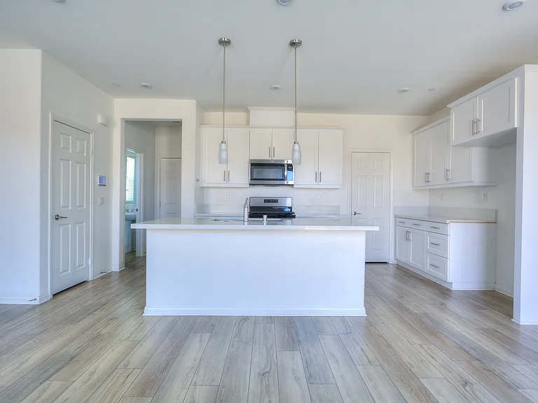 202 Bonita Ln — Photo 5