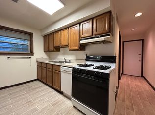 3146 N Southport Ave #G, Chicago, IL 60657