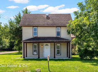36505 Bismark Rd, New Boston, MI 48164