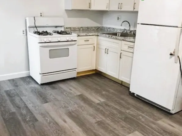 134 New York Ave APT 7, Huntington, NY 11743