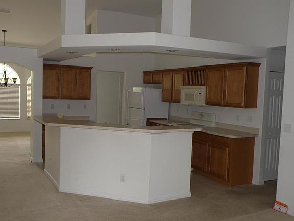 2nd image of 3901 SW Savona Blvd