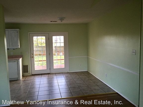4th image of 405 Sandstone Dr