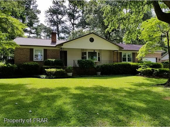 1st image of 718 Roundtree Dr