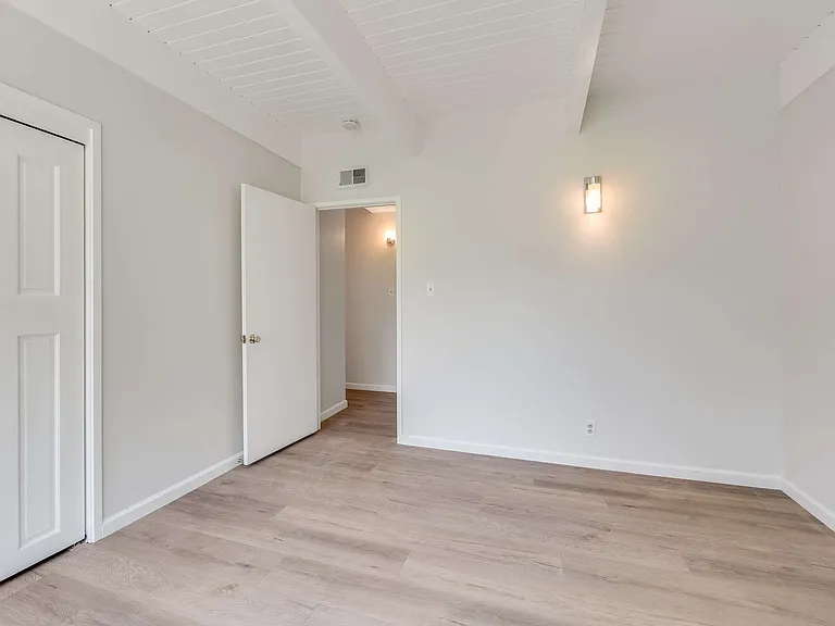 2723 Ashby Pl #D — Photo 16
