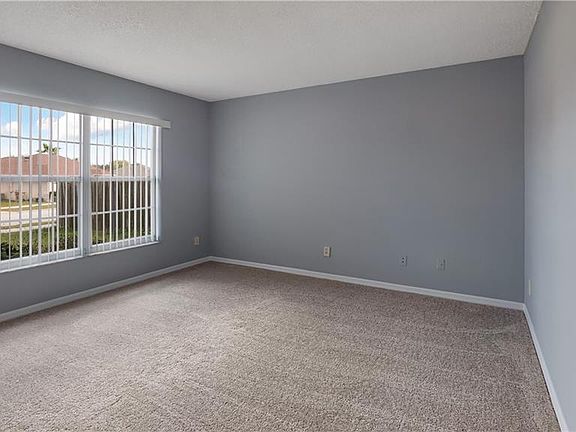 5th image of 1241 Demoiselle St