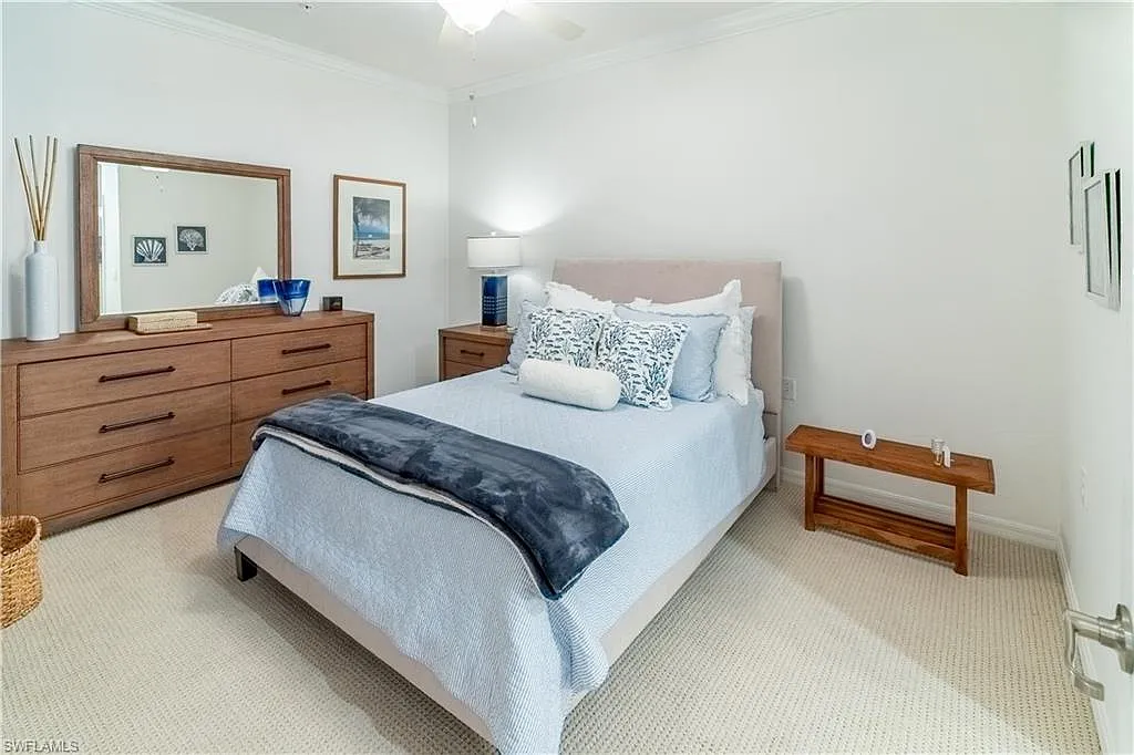 2 bed, 2.0 bath, 1162 sqft, $6,000 — Photo 3