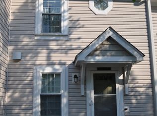 2407 S Walter Reed Dr, Arlington, VA 22206