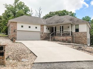 3 Parton Ln, Bella Vista, AR 72714