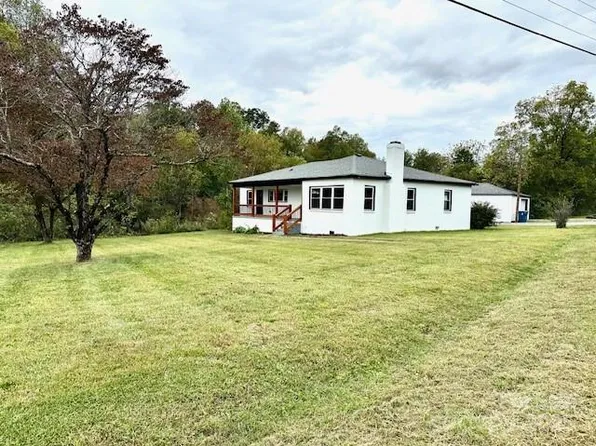 2775 Snipes St, Morganton, NC 28655