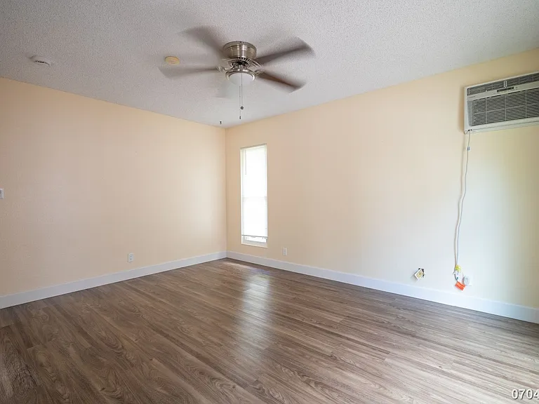 92-1285 Kikaha St — Photo 19