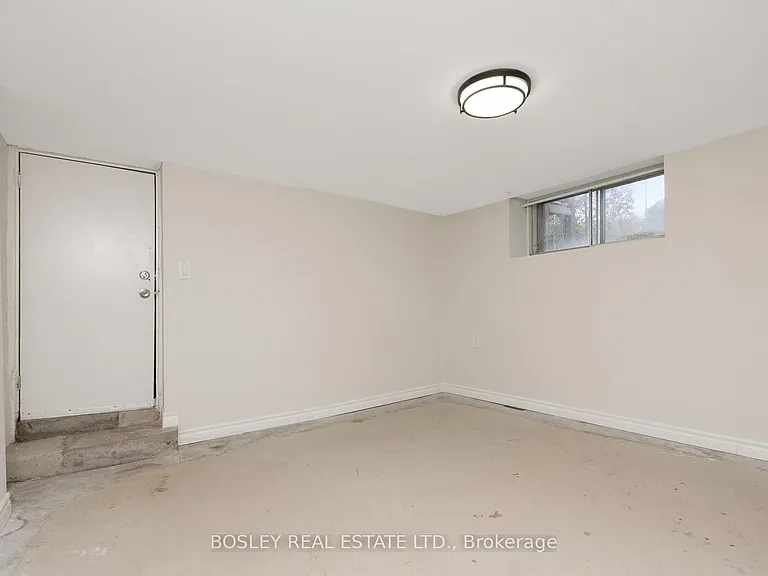 16 Hallam St #BASEMENT — Photo 20