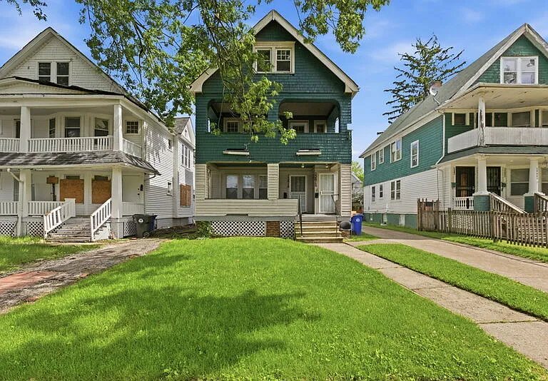13615 Earlwood Rd #UPPER — Photo 1