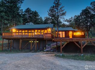 211 Mistletoe Rd, Golden, CO 80401