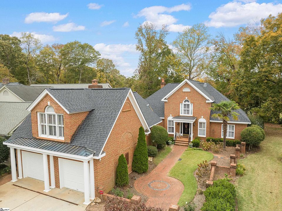 1st image of 112 Hidden Hills Dr