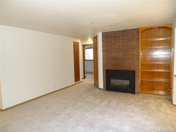 3rd image of 1515 117th St S