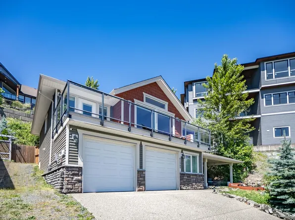 45989 Weeden Dr, Chilliwack, BC V2R 5X2