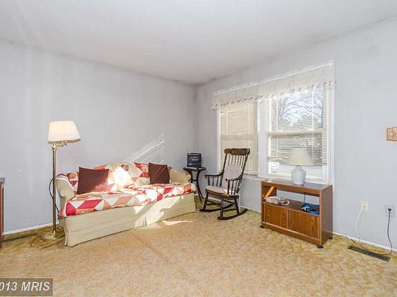 2nd image of 103 Greenview Ave