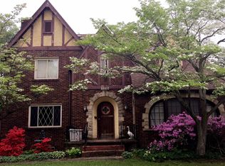 1277 N Howard St, Akron, OH 44310