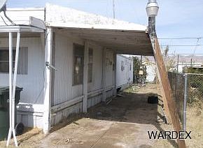 3rd image of 2111 Balboa Dr