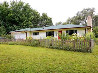 574 6th St, Plainwell, MI