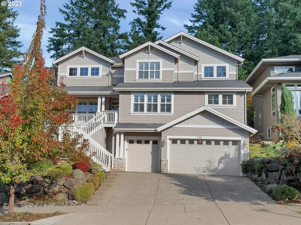 2275 Crestview Dr, West Linn, OR 97068