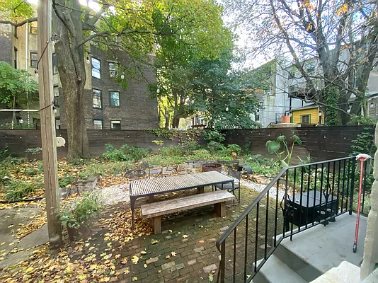 Sold by Compass | media 9