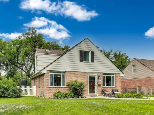 614 Beach Ave, La Grange Park, IL 60526