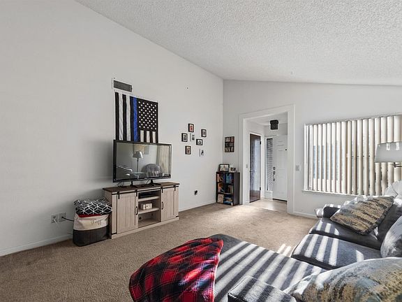 4th image of 8331 Summerplace Dr