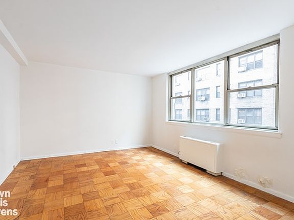 4th image of 222 E 80th St APT 6A