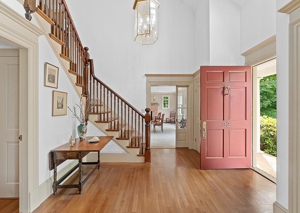 32 Southboro Rd, Upton, MA 01568 Zillow