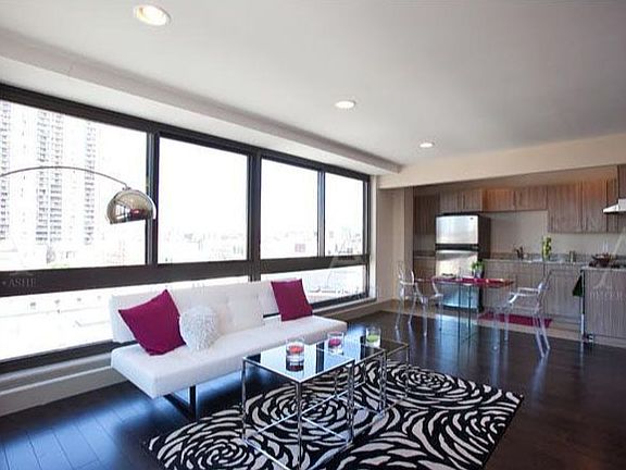 2nd image of 203 E 121st St APT 803