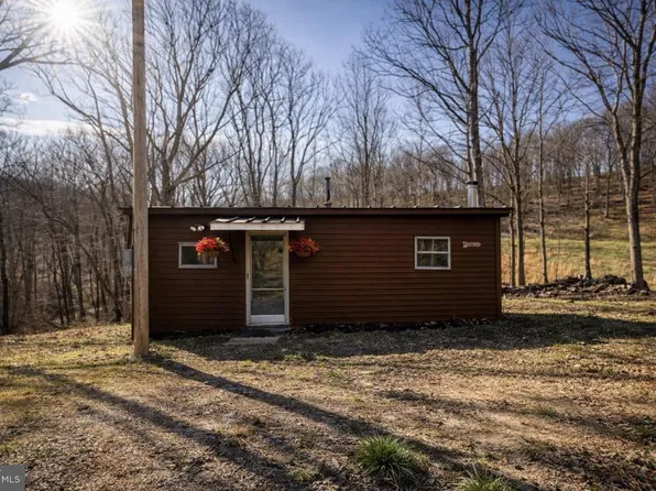 507 Mowry Rd, Schellsburg, PA 15559