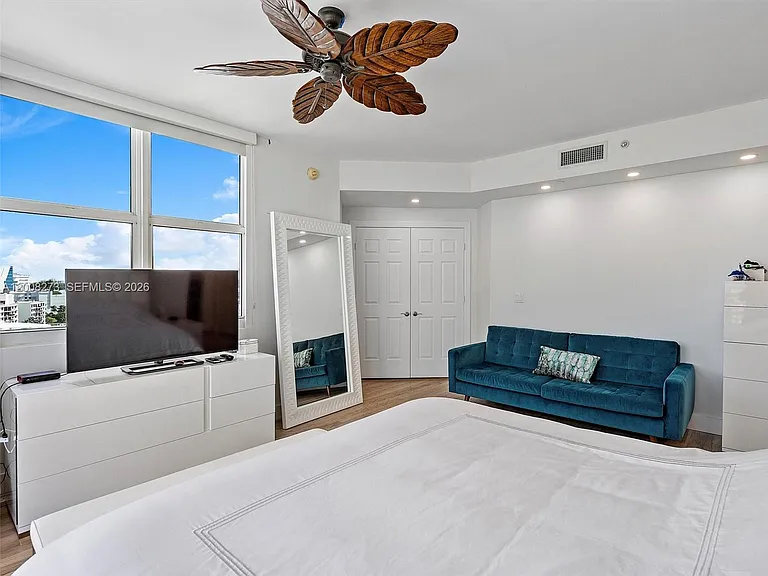 9751 E Bay Harbor Dr #11A — Photo 20