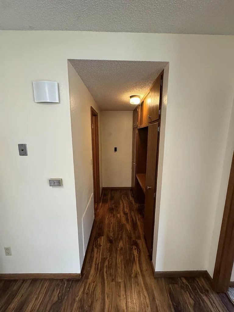 1 bed, 1.0 bath, $800 — Photo 4