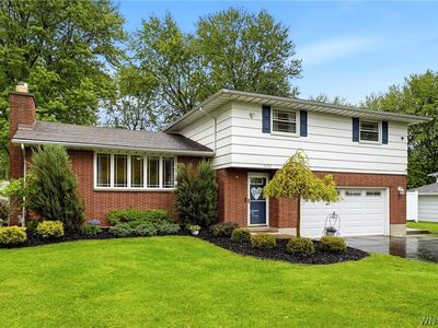 5239 Ledge Ln, Williamsville, NY, 14221