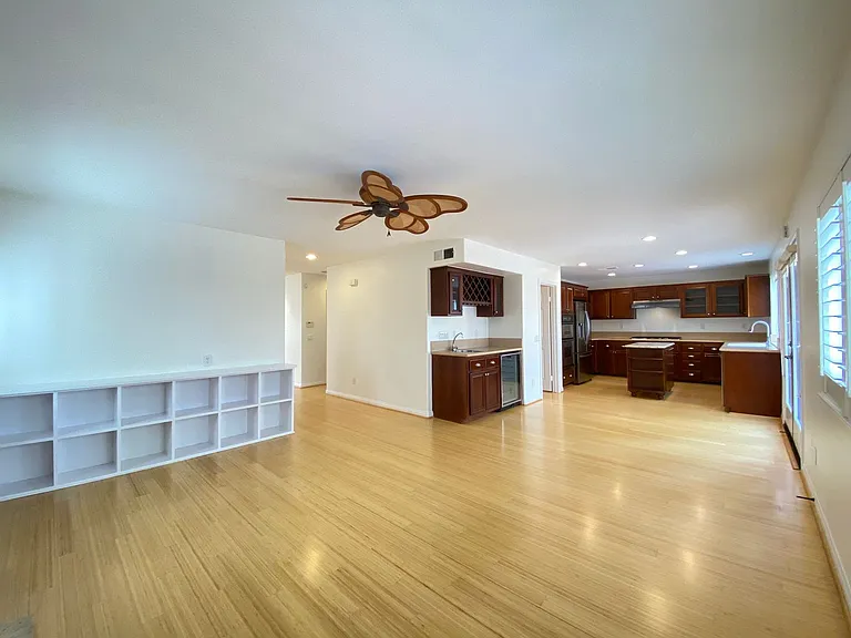393 Spring Canyon Way — Photo 15